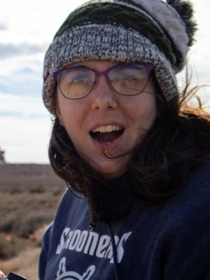 Laura, 29