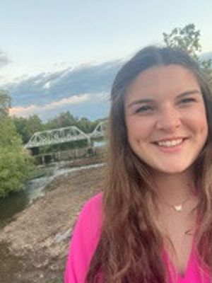 Riley, 28