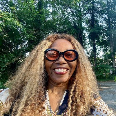 Selma, 46