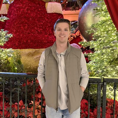 Colin, 27
