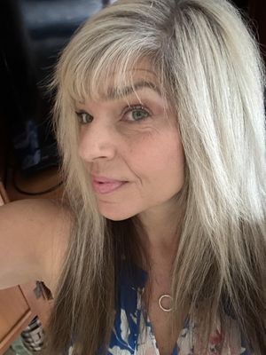 Linda, 61