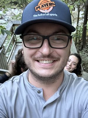 Andrew, 29