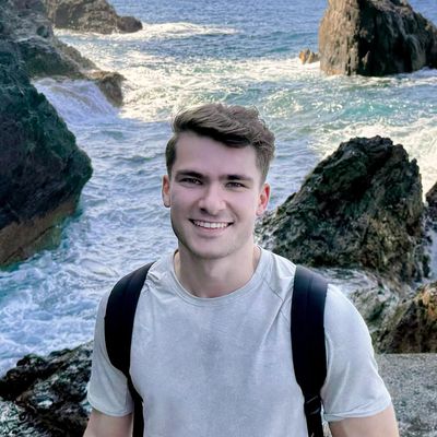 Riley, 24