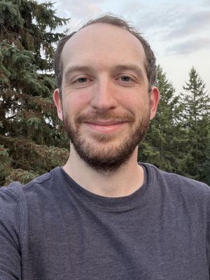 Thomas, 34