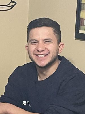 Tommy, 30