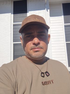 Hernan, 46