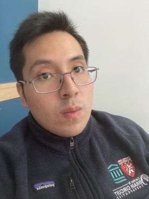 Niels, 27