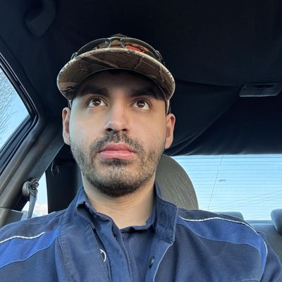 Devanni, 23