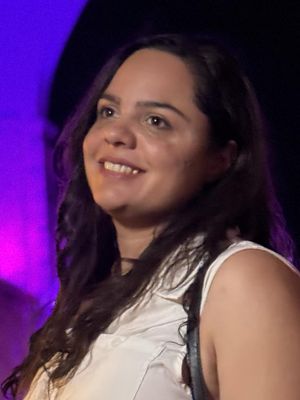 Carla, 37