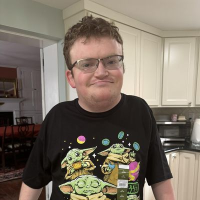 Sam, 24