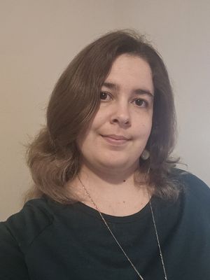 Laura, 29