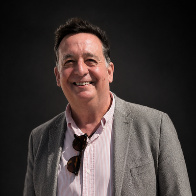 Rafa, 52