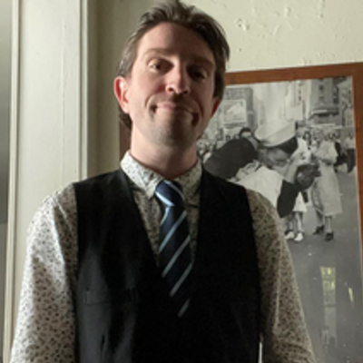 Daniel, 33