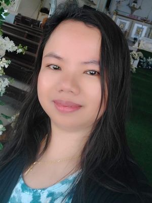 Rowena, 42