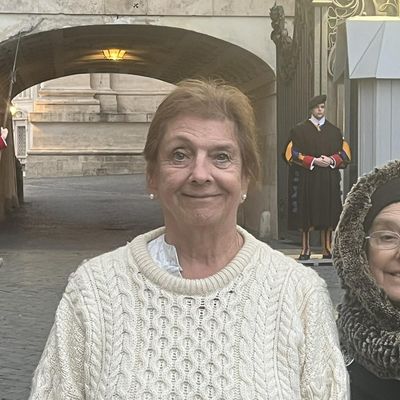 Joann, 76