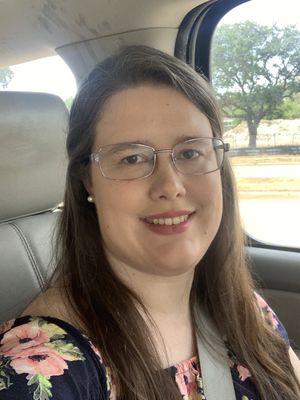 Elizabeth, 33