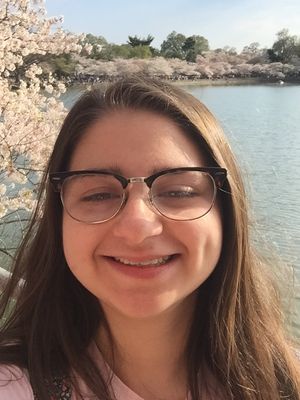 Gabriella, 28