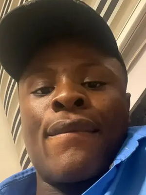 Oyeudo, 26