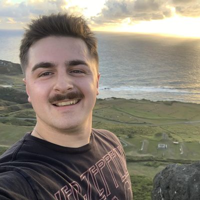 Alden, 24