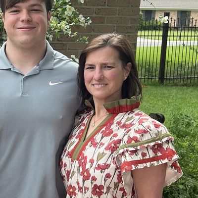 Caroline, 50