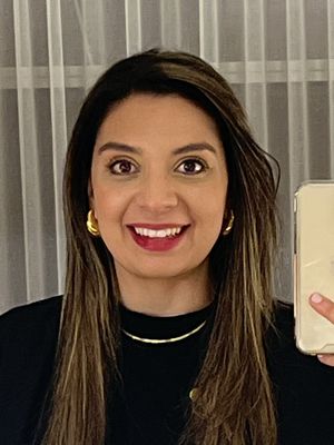 Suad, 32
