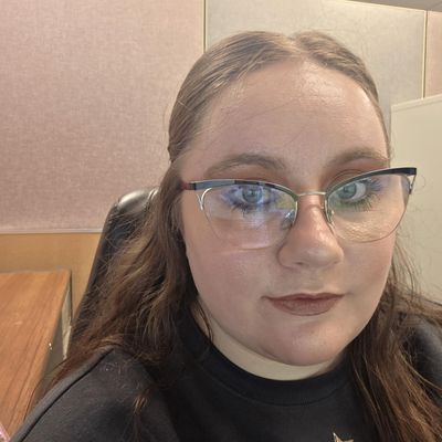 Clara, 30