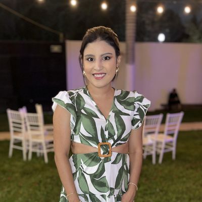 Alejandra, 31