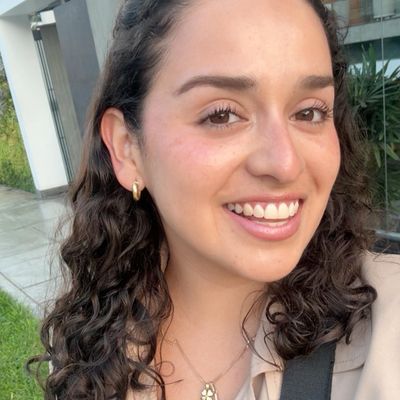 Kiara, 27