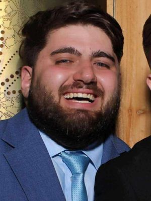 Naji, 27