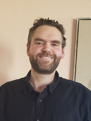 James, 30