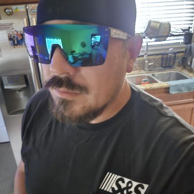 Jose, 39