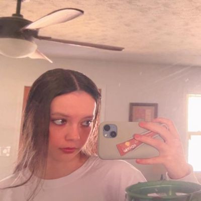 Lilian, 20