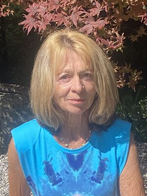 Kris, 75