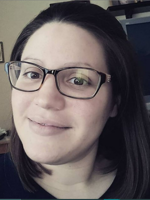 Cierra, 30