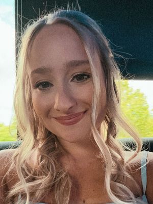 Katie, 25