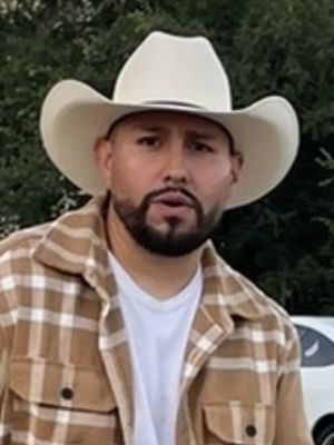 Jose, 34