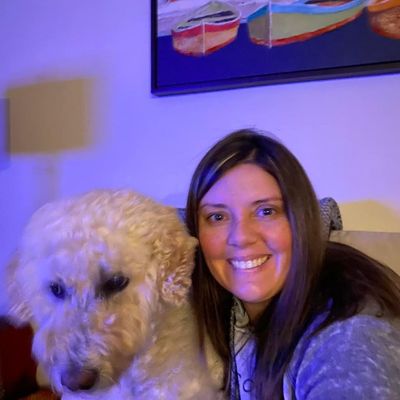 Ellen, 56