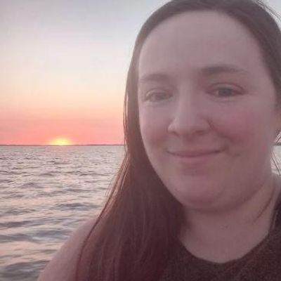 Teresa, 30