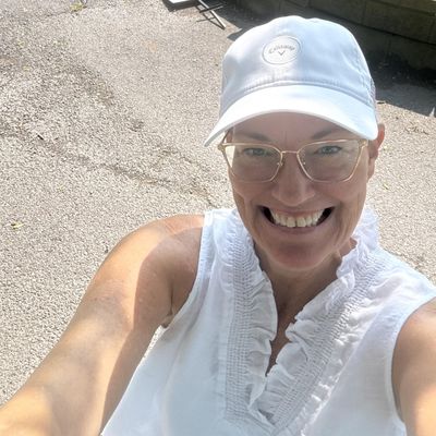Meghan, 61