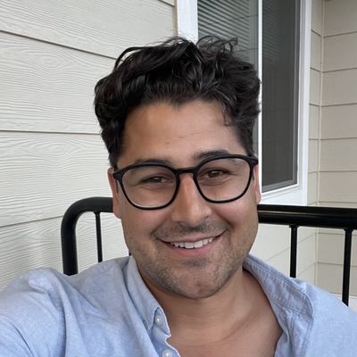 Tyler, 35