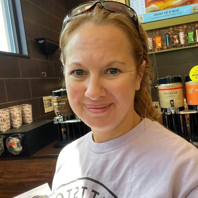Loise, 43