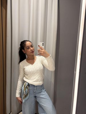 Julia, 20