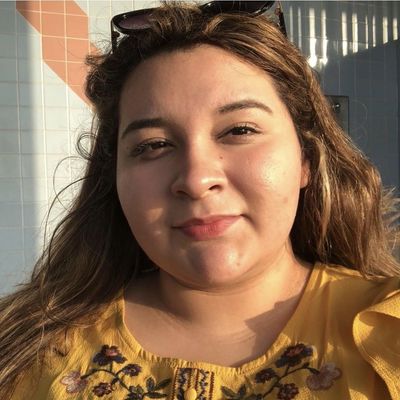 Mariana, 27