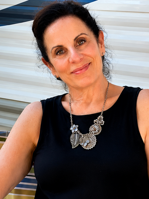 Cindy, 65