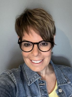 Lori, 50