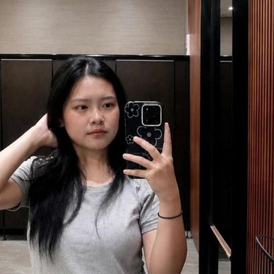 Monica, 21