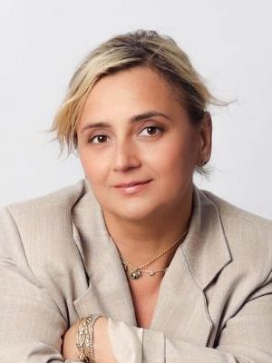 Agnieszka, 51