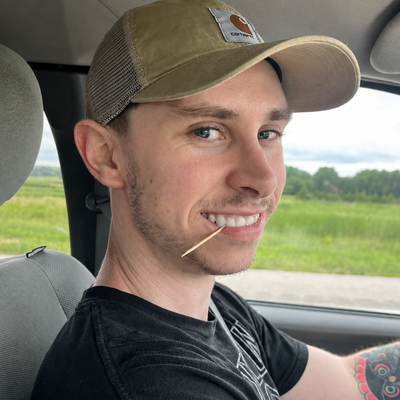 Ben, 26