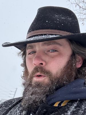 Devin, 30
