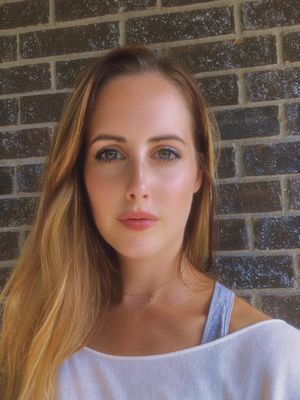Allyson, 38